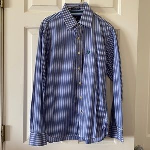 vintage fit American eagle button down.